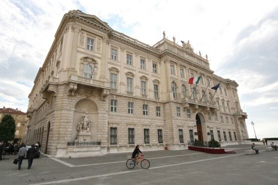 Il Friuli Venezia Giulia invita il Parlamento a depenalizzare i reati per uso personale di cannabis
